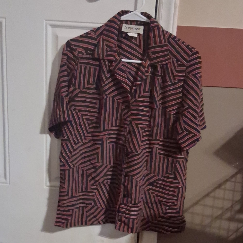 DKNY Women's Black and Red Geometric Shirt